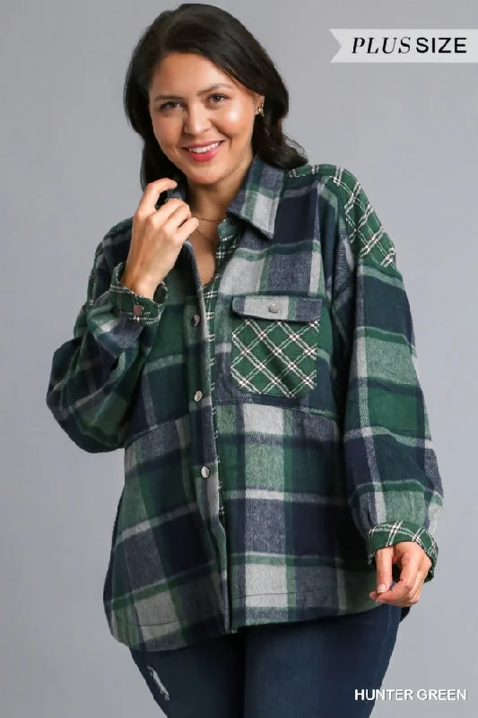 Plus size Contrast Plaid Jacket with Chest Pockets