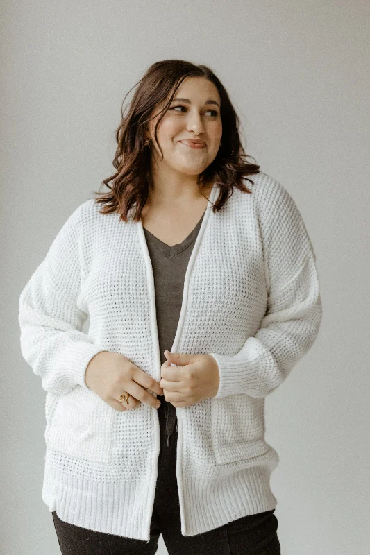 CROCHET KNIT OPEN FRONT CARDIGAN WITH POCKETS IN OFF-WHITE