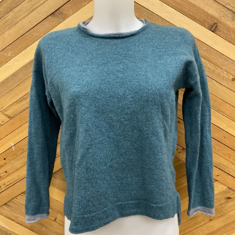 Tahari - Women's Wool Sweater - MSRP $140: Blue-women-MD